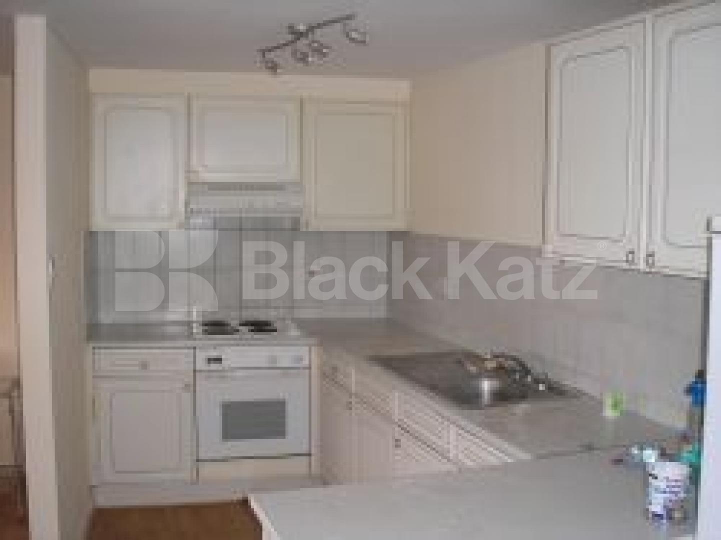 			2 Bedroom, 1 bath, 1 reception Flat			 Gilden Crescent, KENTISH TOWN NW5